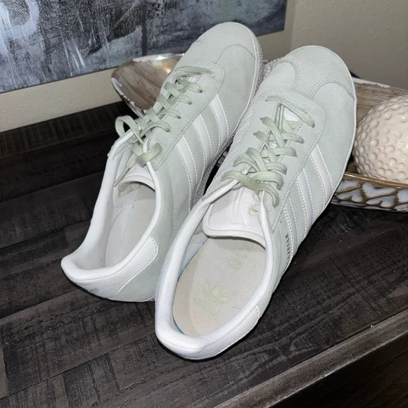 adidas Gazelle Women's Sneakers in White and Mint - Picture 2 of 11